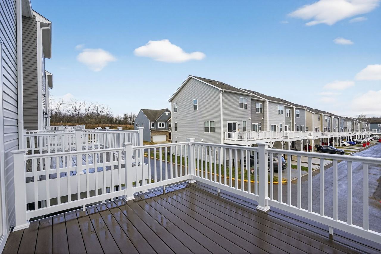 23 Short Branch Dr #171 - Photo 2 of 16