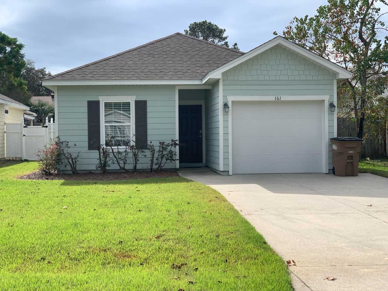 161 Escanaba Ave #161 - Photo 2 of 32