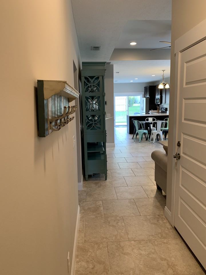 161 Escanaba Ave #161 - Photo 3 of 32