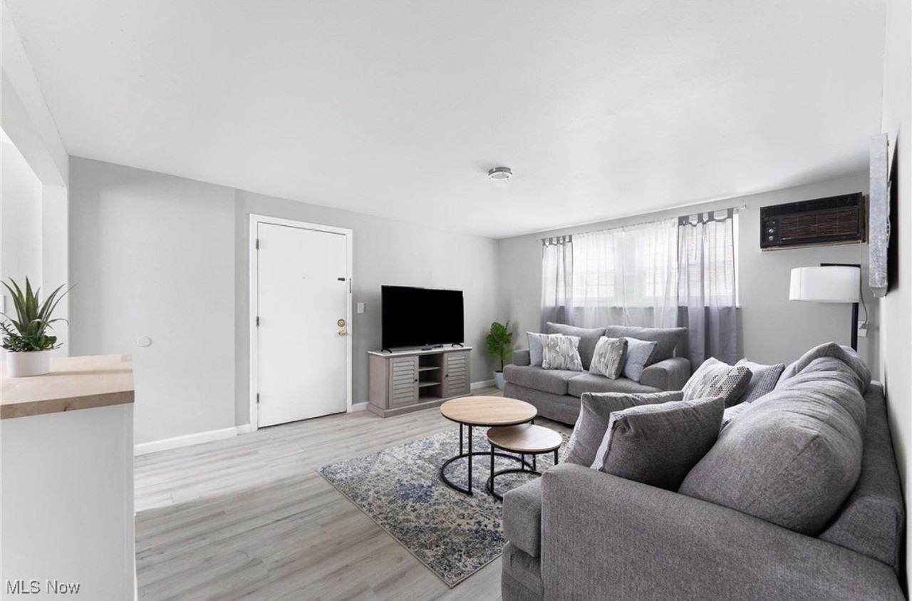 7123 Glendale Ave #4 - Photo 4 of 10