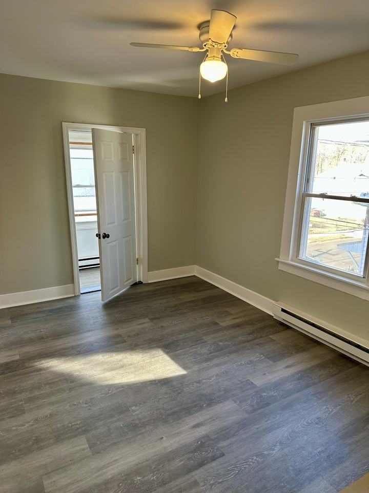 39 N Spring St #2FL - Photo 2 of 10