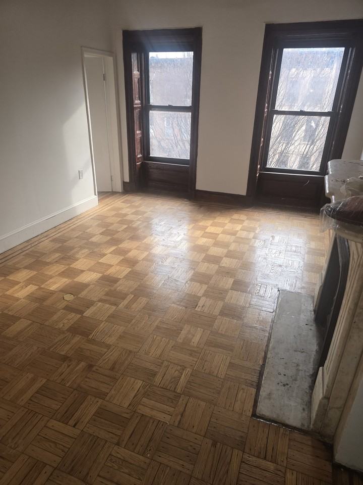 89 Hancock St #3rdFL - Photo 3 of 3