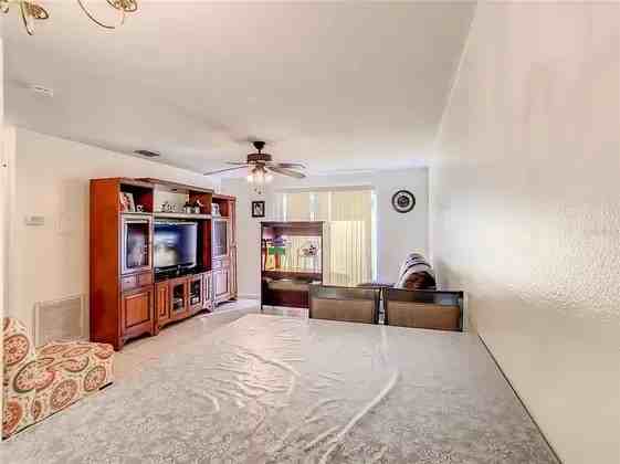 106 W Minneola St #NA - Photo 5 of 18