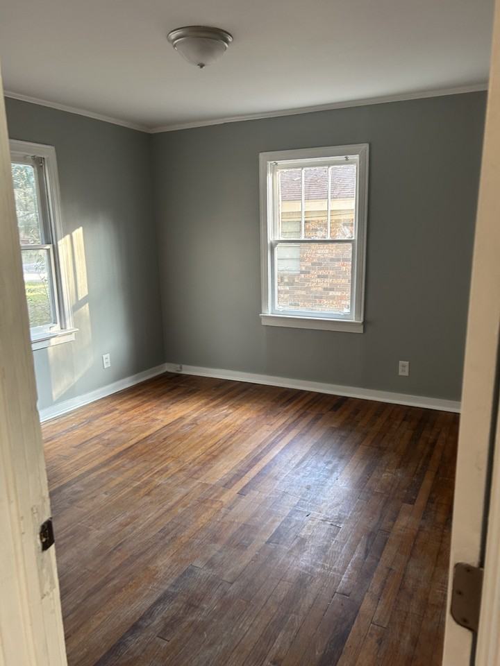 2313 5th Ave #NA - Photo 2 of 6