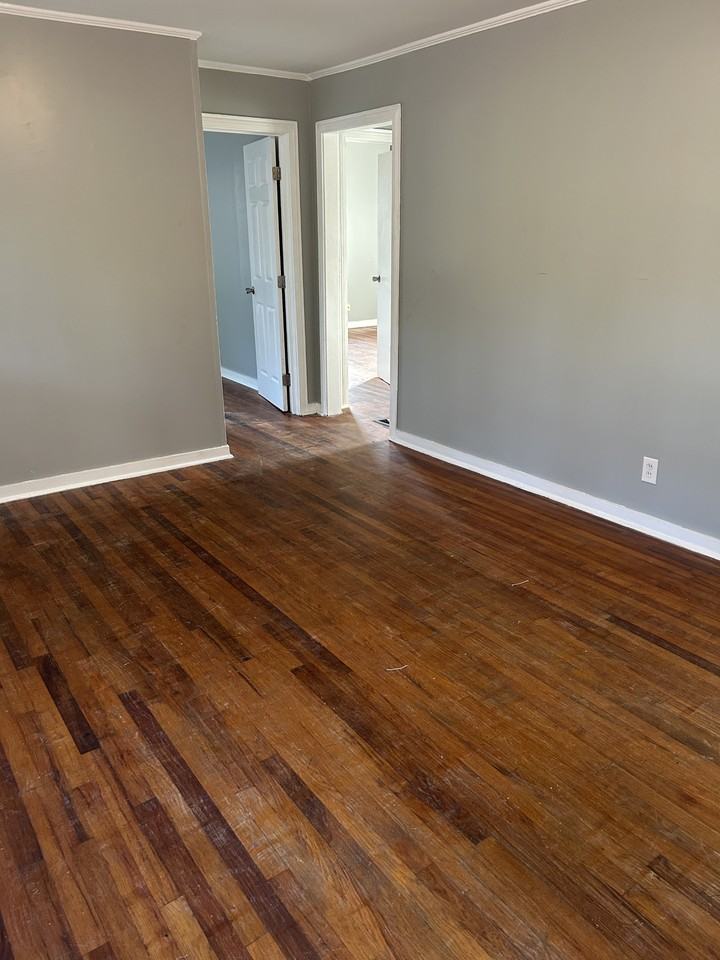 2313 5th Ave #NA - Photo 5 of 6