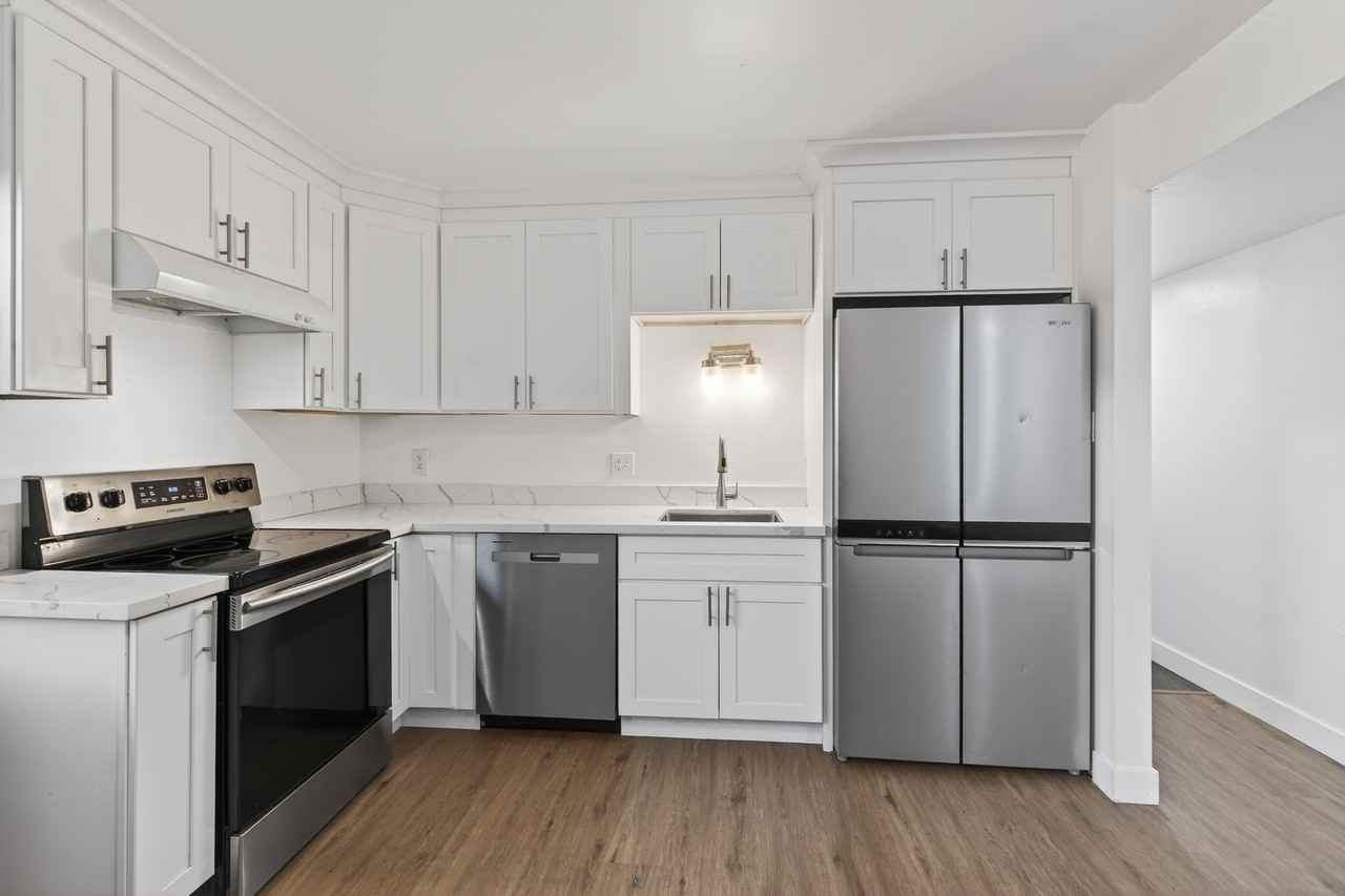 3216 Delaware St #1 - Photo 6 of 25