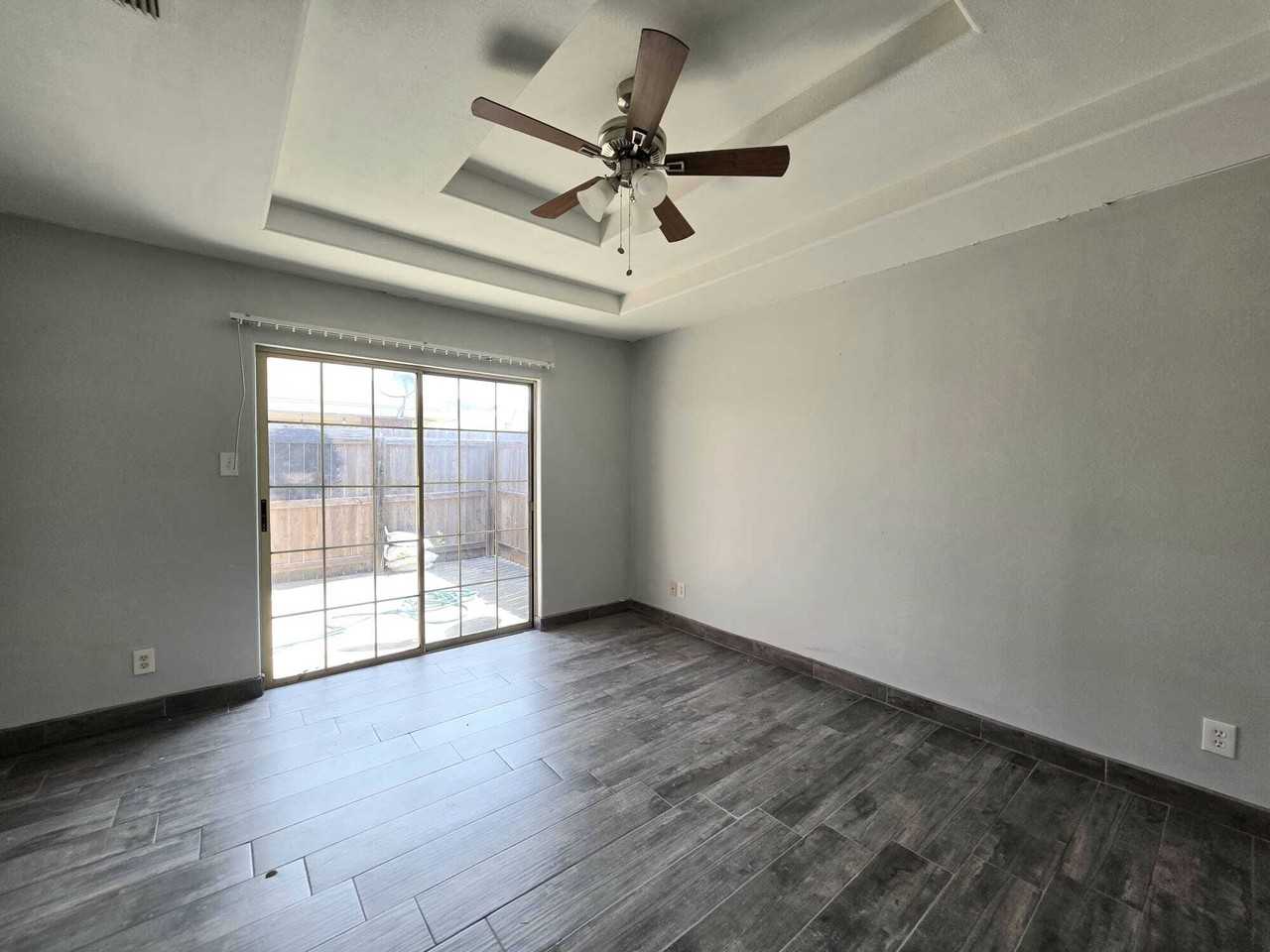 3001 Ashley Place - Photo 5 of 24