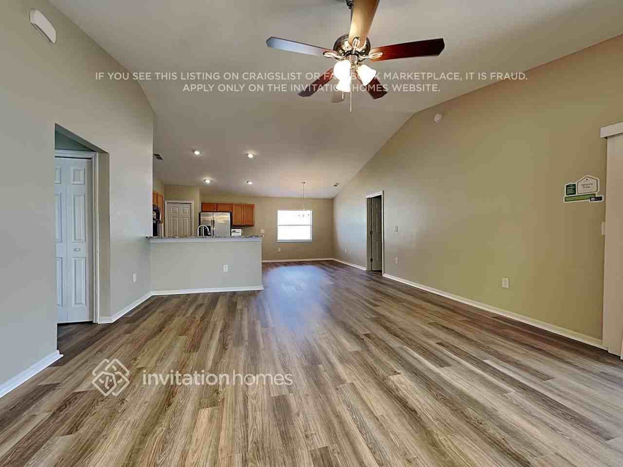 4518 Fairway Oaks Dr - Photo 3 of 18