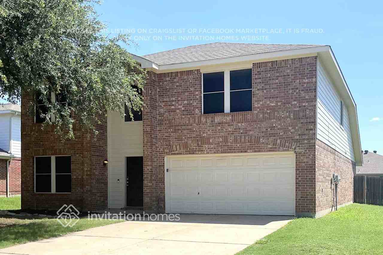 216 Cedar Crest Dr - Photo 2 of 18