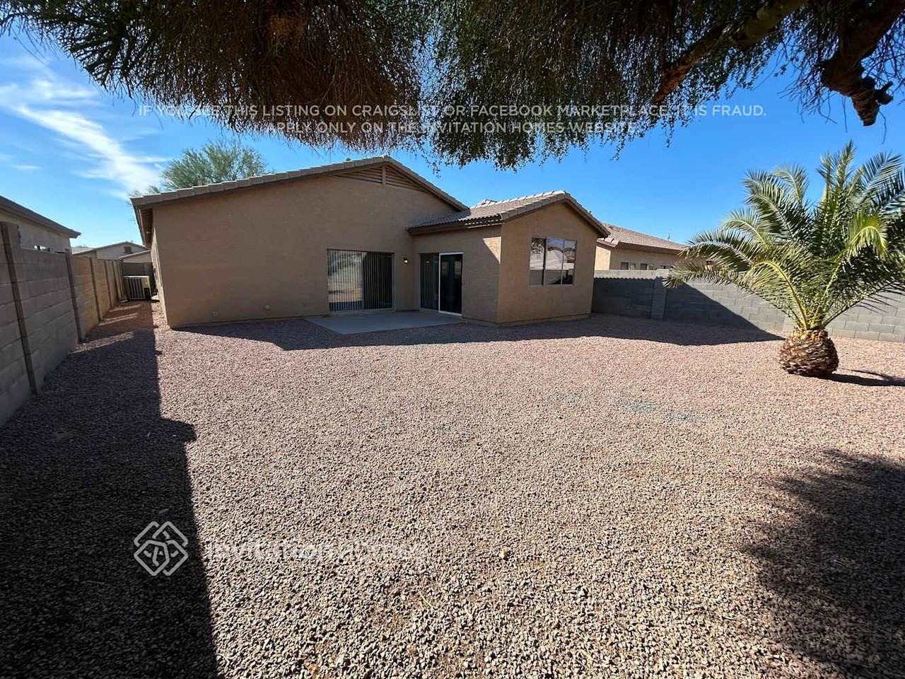 7005 S 21st Dr - Photo 3 of 6