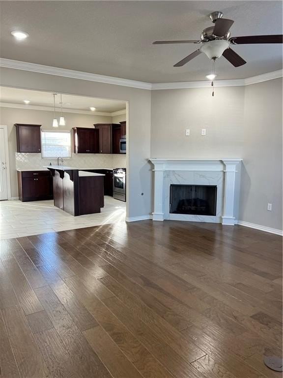 901 Sassafras Ln - Photo 3 of 18