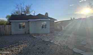 2135 W Hadley St Unit 3 #3 - Photo 1 of 1