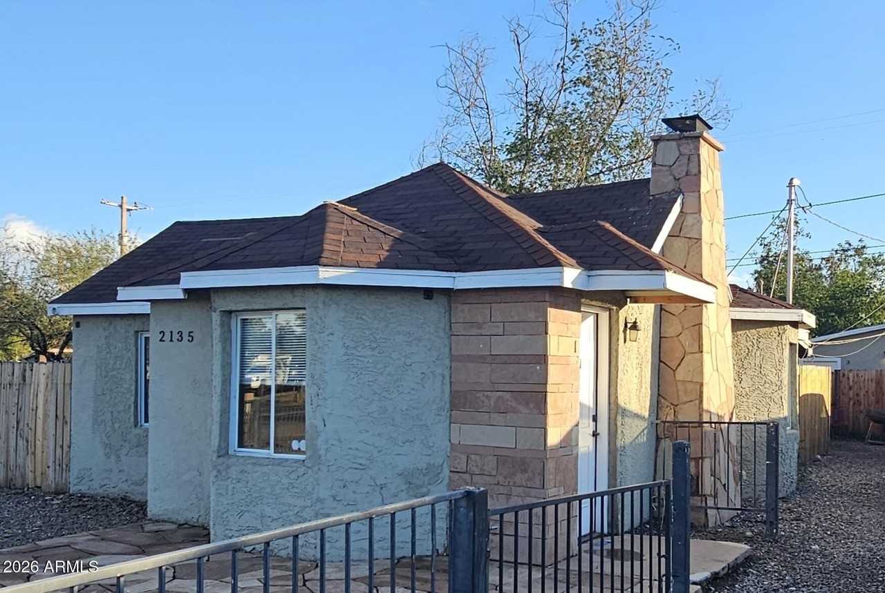 2135 W Hadley St Unit 1 #1 - Photo 2 of 18