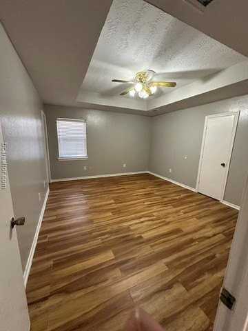 4022 Windswept Dr - Photo 5 of 25