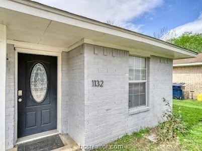 1132 Georgia St - Photo 2 of 11