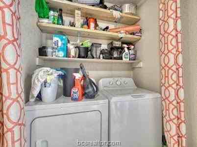 1132 Georgia St - Photo 7 of 11