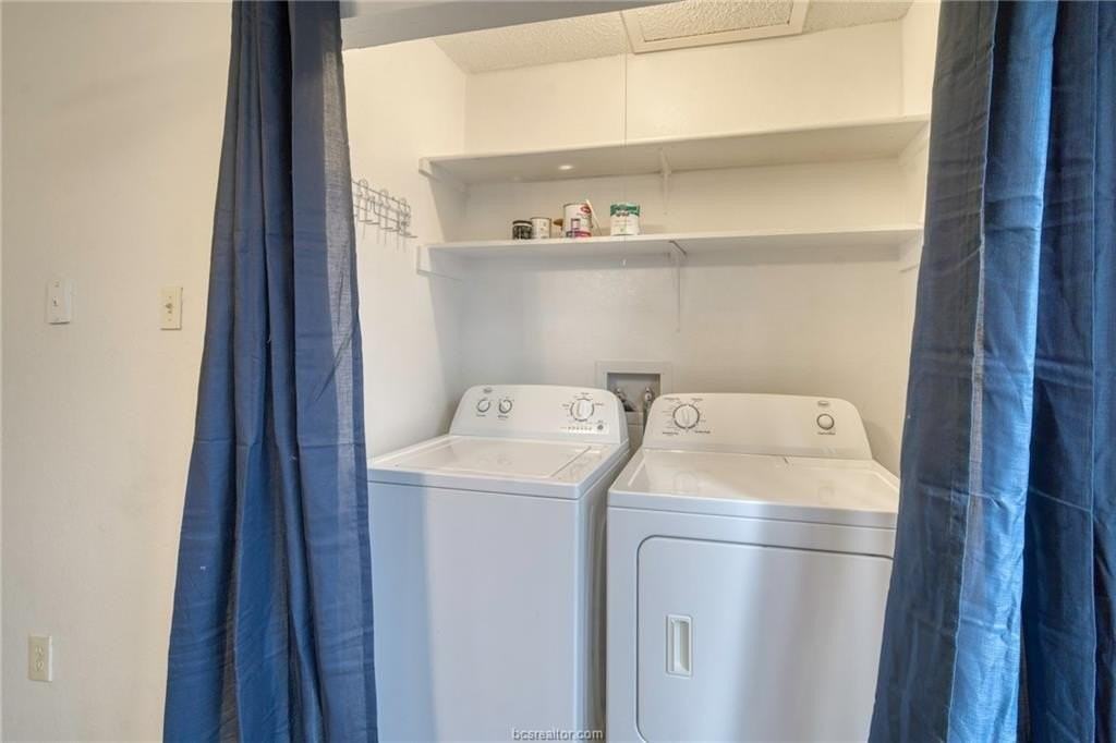 717 Wellesley Ct #C - Photo 7 of 11