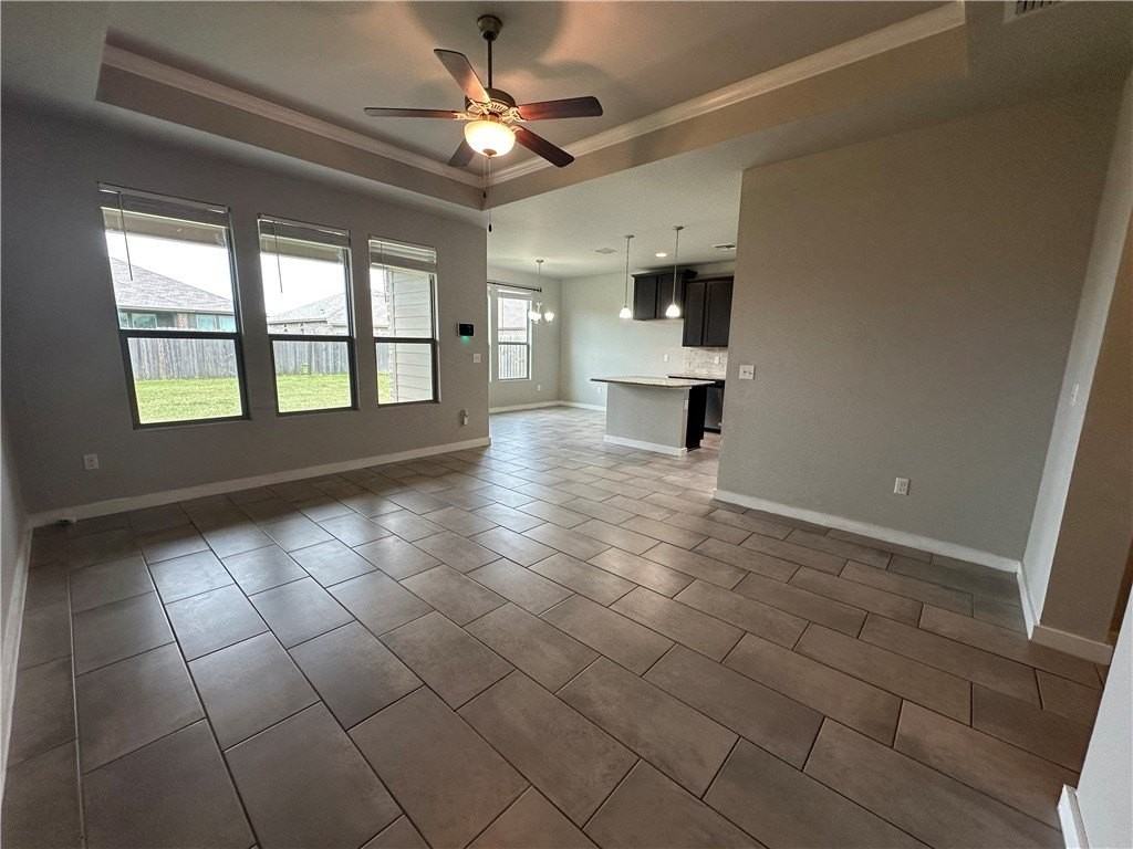 1014 Pasadena St - Photo 3 of 35