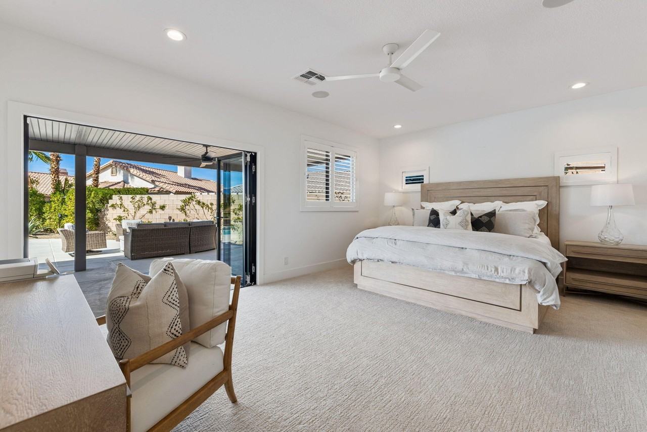 45163 Crystal Springs Dr - Photo 5 of 50