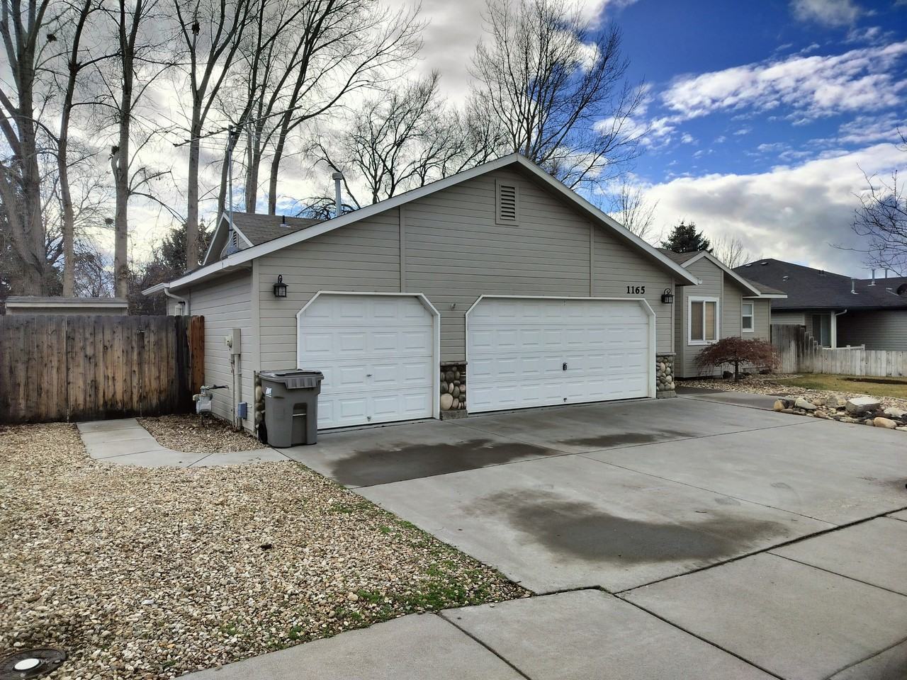 1165 1165 East 19th North Street - Photo 3 of 48