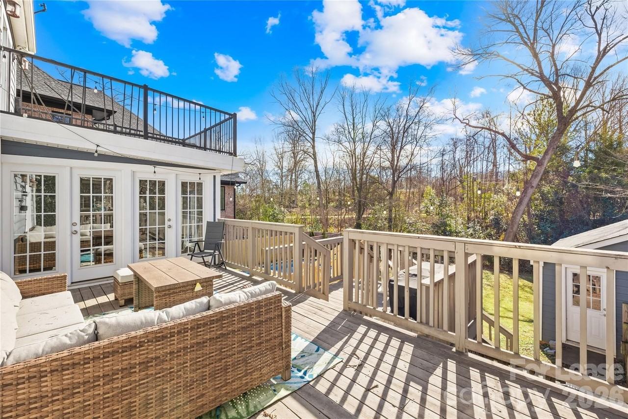 716 Ideal Way - Photo 5 of 34