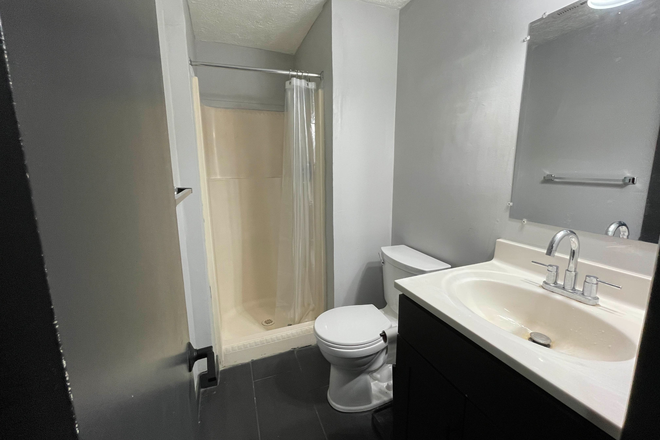 1645 Coolidge Road #1645 - Photo 2 of 17