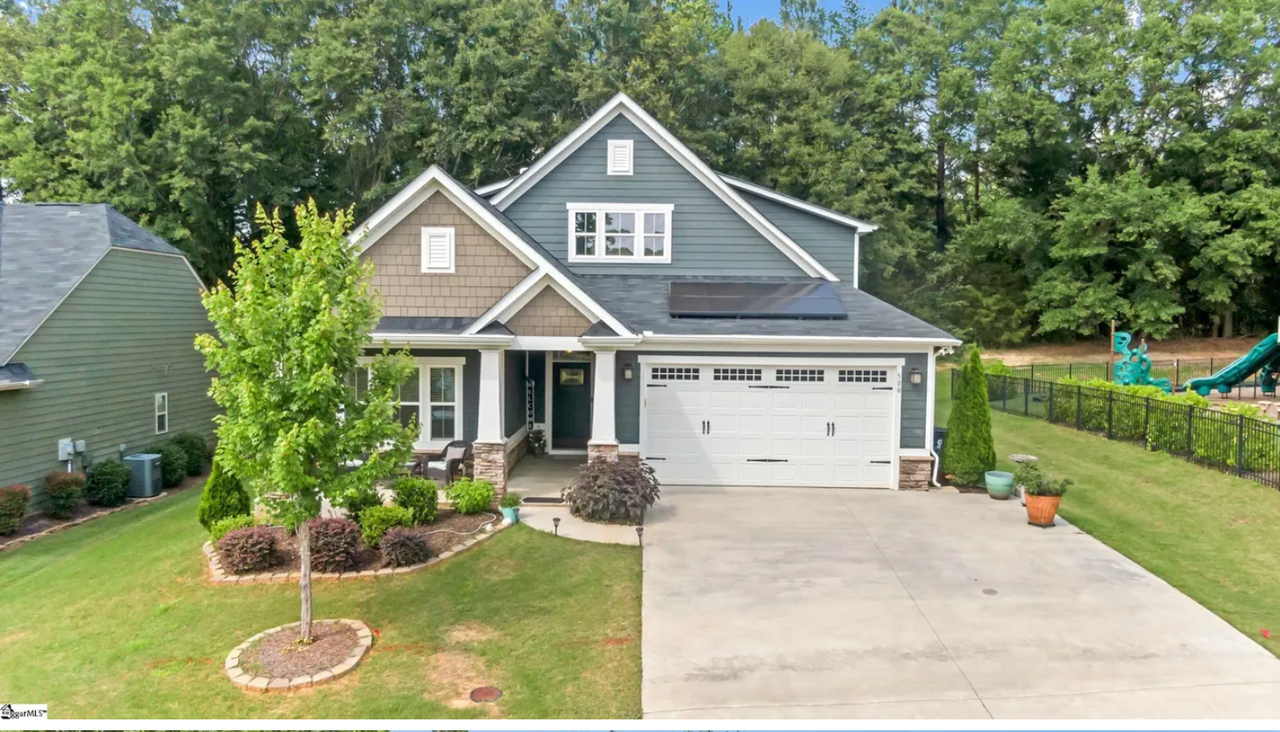 500 Briar Oaks Ln #1 - Photo 2 of 33