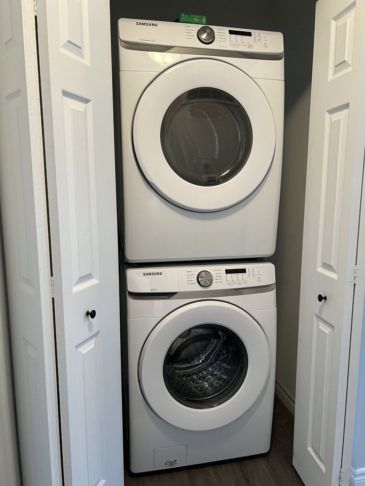 304 Little Ave #D - Photo 7 of 8