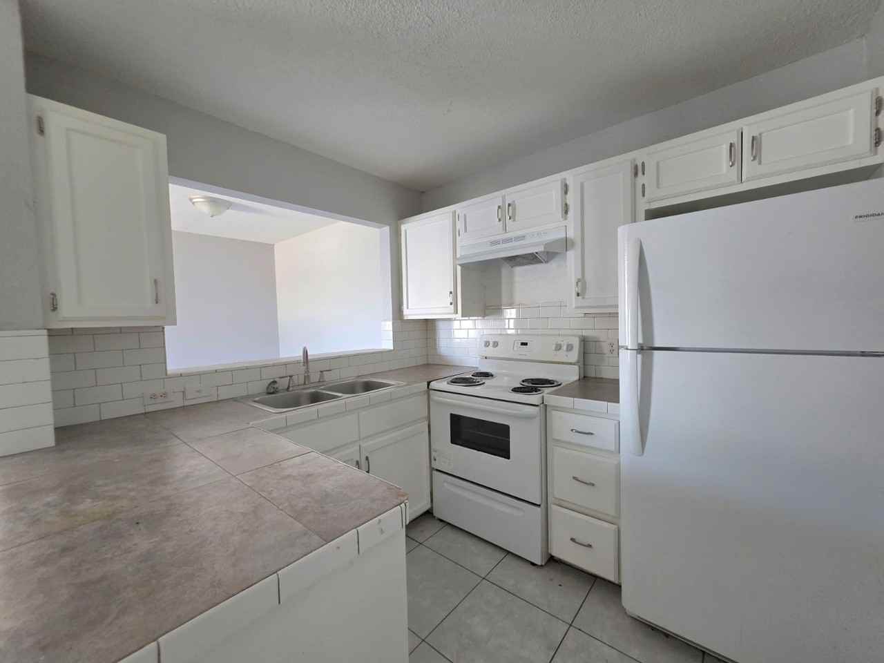 6200 North 11th Street - 46 - UB #46UB - Photo 4 of 7