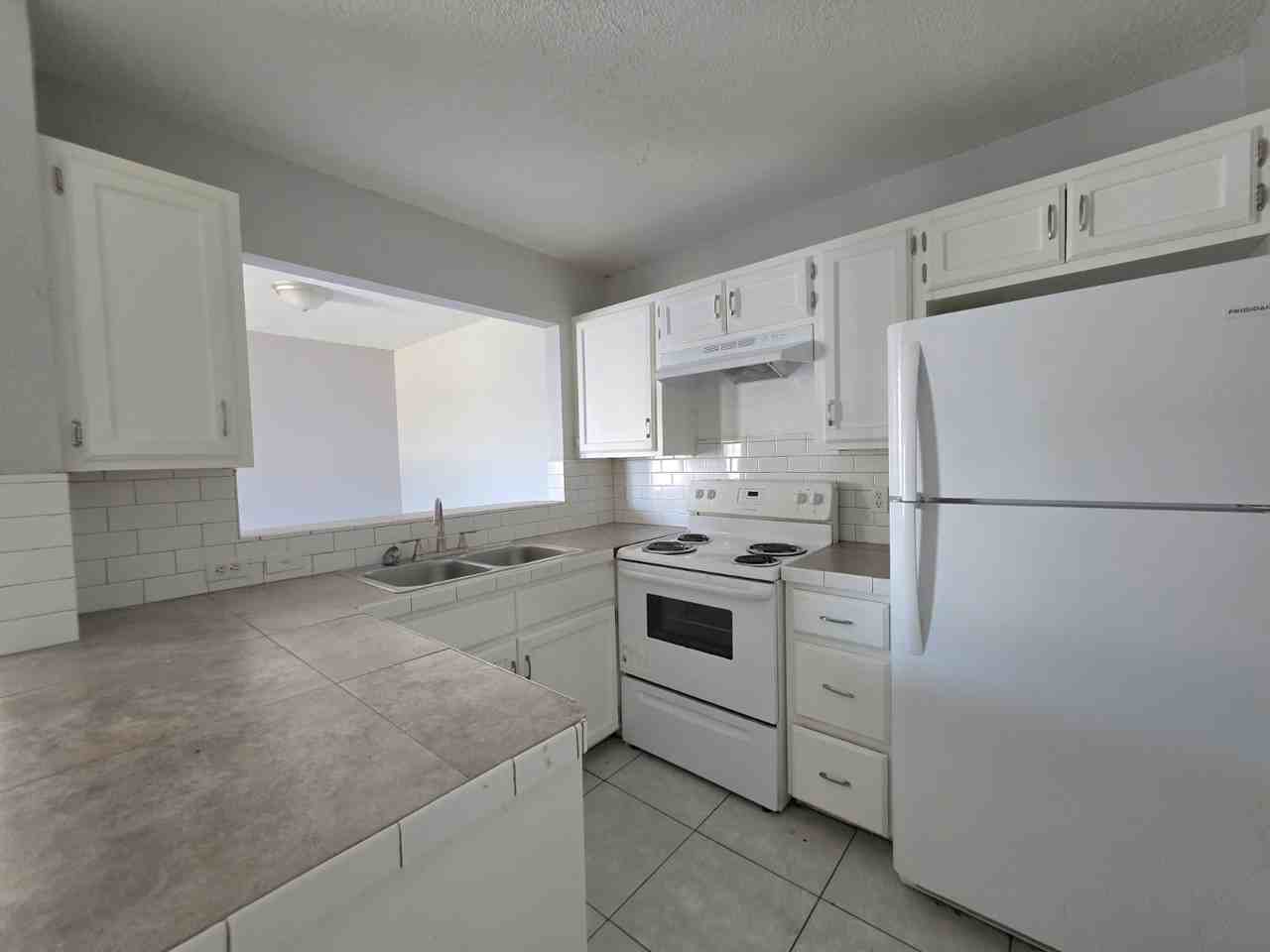 6200 North 11th Street - 48 - UD #48UD - Photo 4 of 7