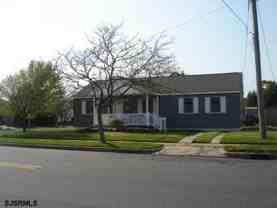 209 N Rosborough Ave - Photo 1 of 1