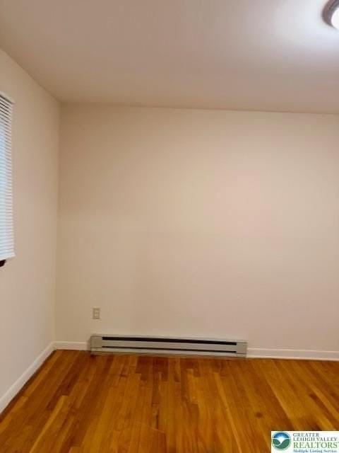 5742 Greens Dr - Photo 6 of 13