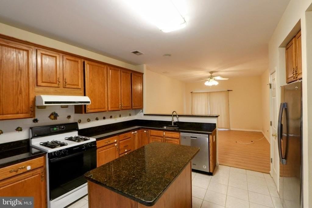 34 Windsor Pond Rd - Photo 6 of 13