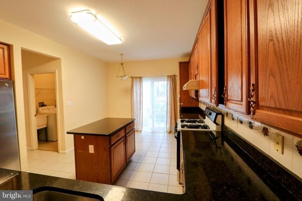 34 Windsor Pond Rd - Photo 7 of 13