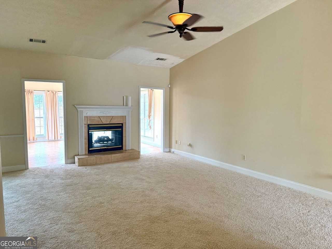 2613 Milo Ct - Photo 3 of 15