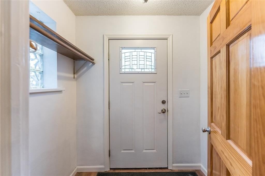 9578 Vestal Parkway West #2 - Photo 4 of 14