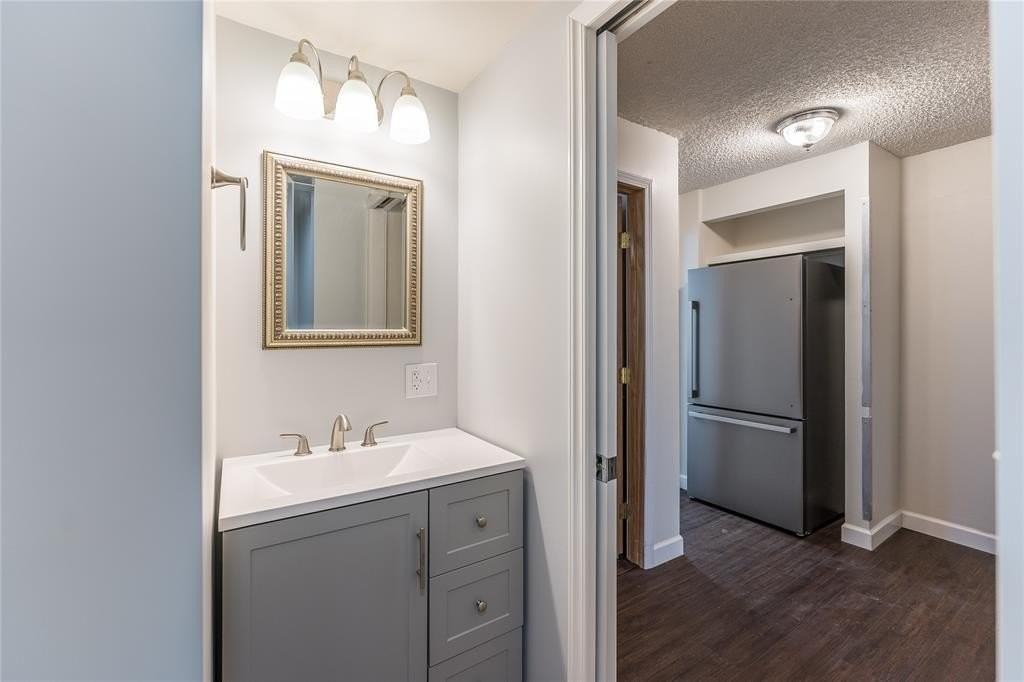 9578 Vestal Parkway West #2 - Photo 5 of 14