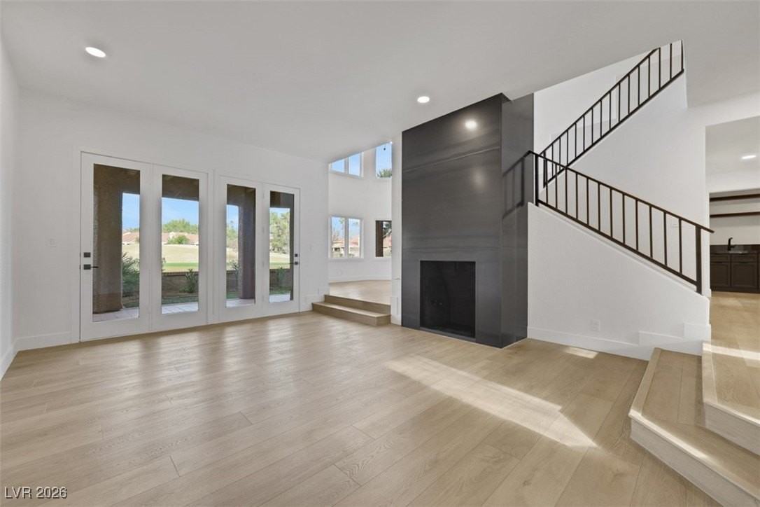 7132 Mission Hills Dr - Photo 3 of 46