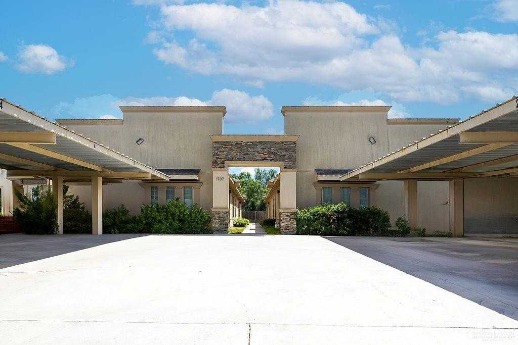 1707 W Smith Dr #1