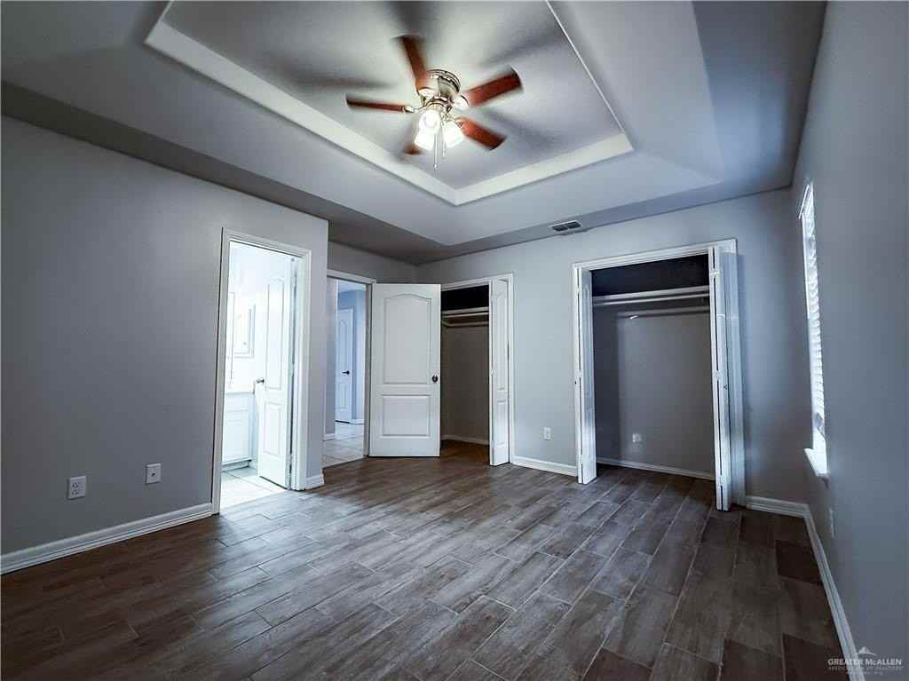 1811 Azalea St - Photo 4 of 12