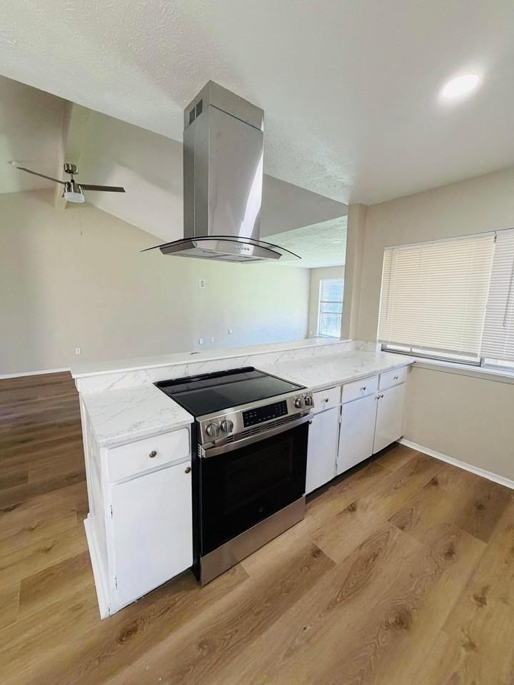 3304 Hanover Dr #1 - Photo 2 of 9