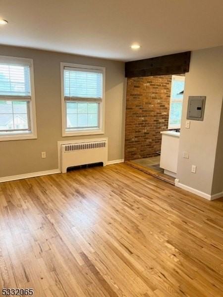 376 Claremont Ave #6 - Photo 7 of 17