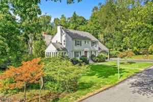 featured image of 1 Gapview Rd