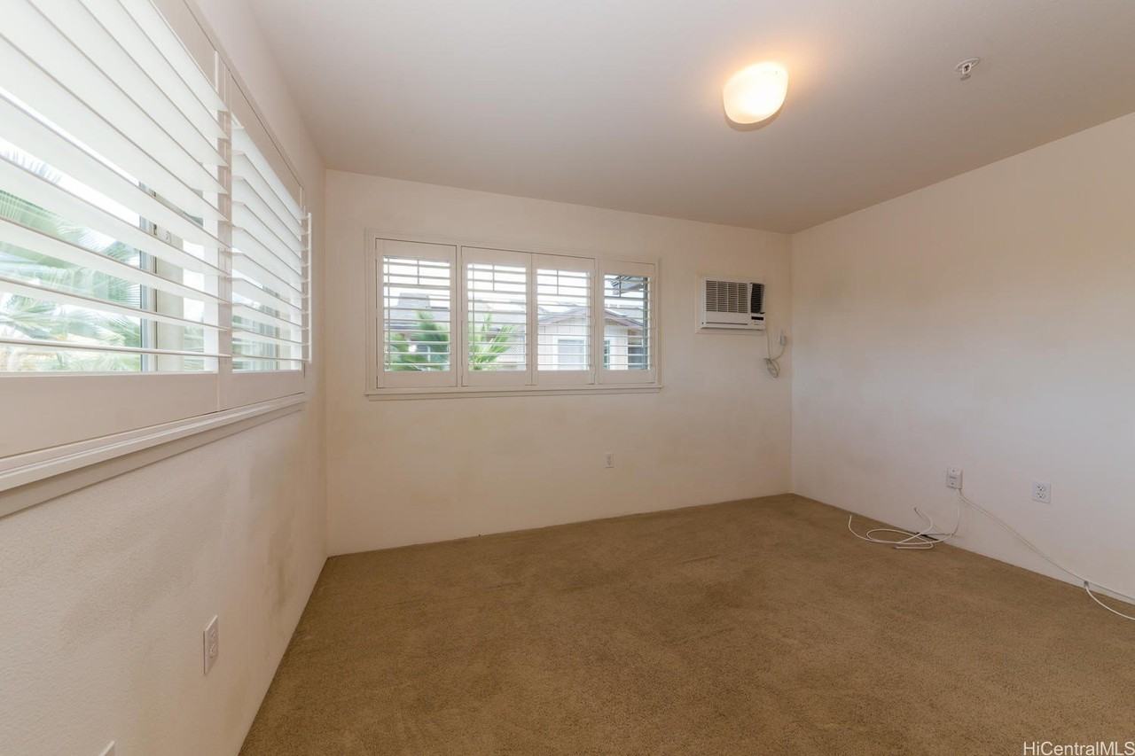 91-1039 Kamaaha Ave Apt 1502 #1502 - Photo 2 of 8