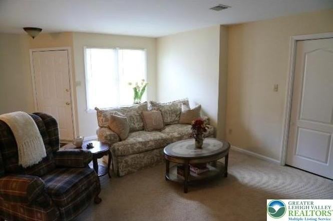 163 Lindfield Cir - Photo 6 of 11