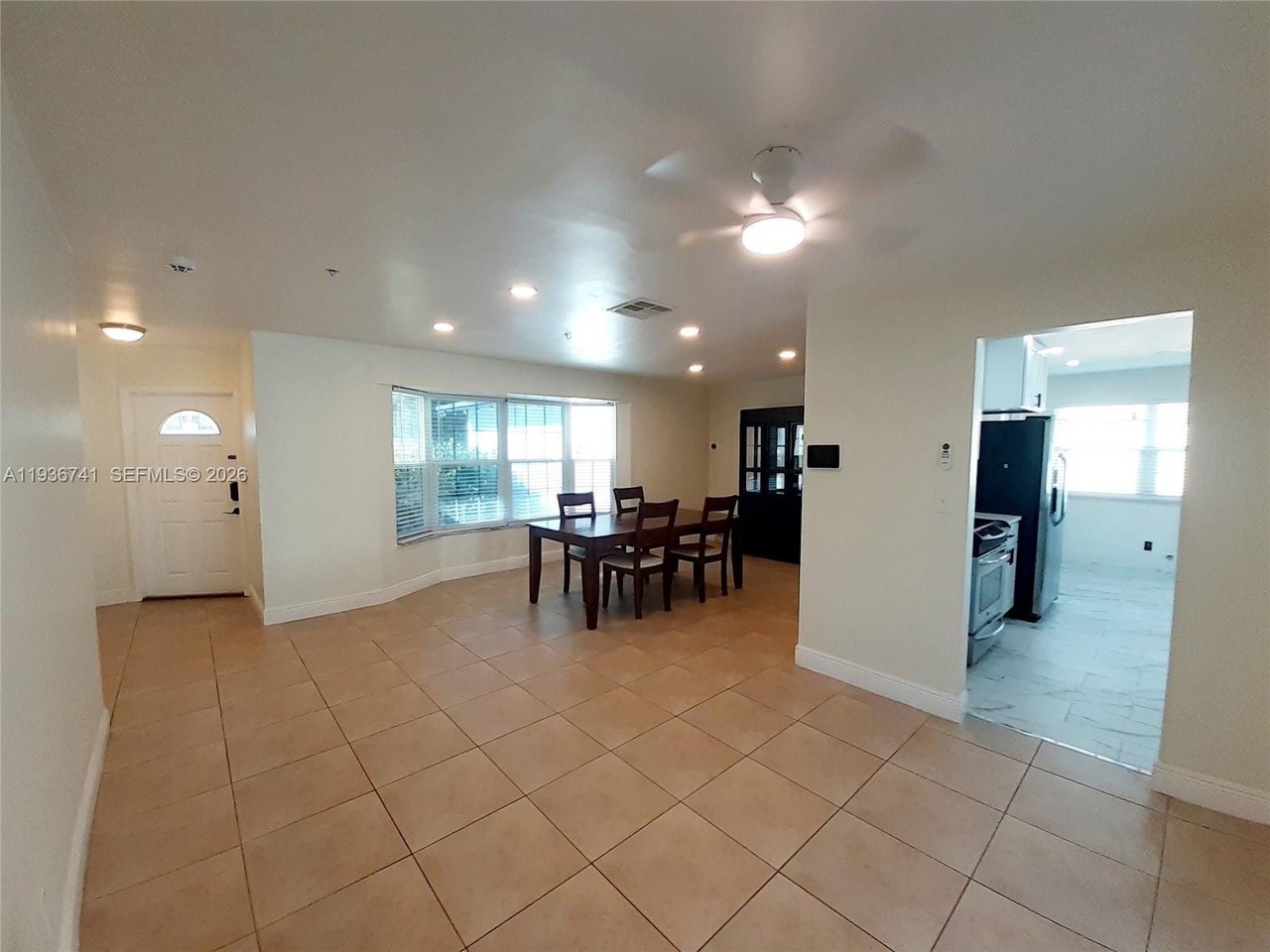 2109 N Park Rd - Photo 5 of 40