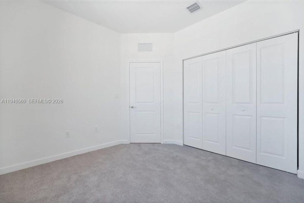 11926 Sw 247th Ter #11926 - Photo 4 of 15