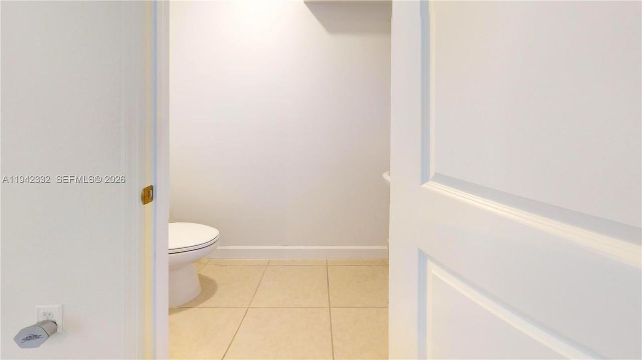 17910 Sw 359th Ter #17910 - Photo 7 of 40