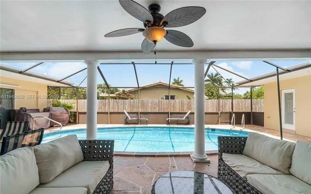 601 N 44th Ave #0 - Photo 2 of 33