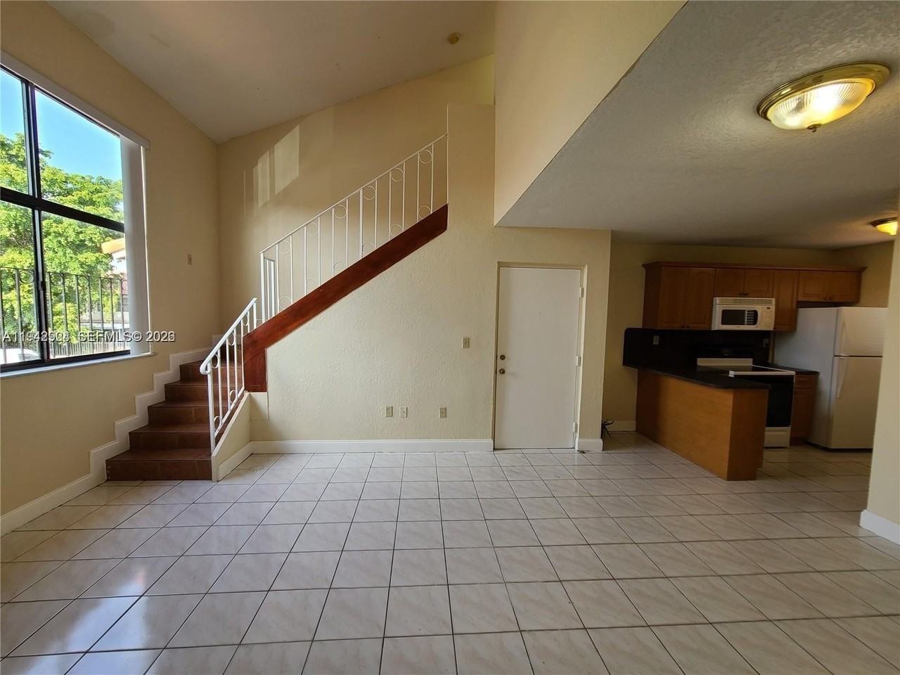 2710 W 60th Pl #202 - Photo 5 of 11